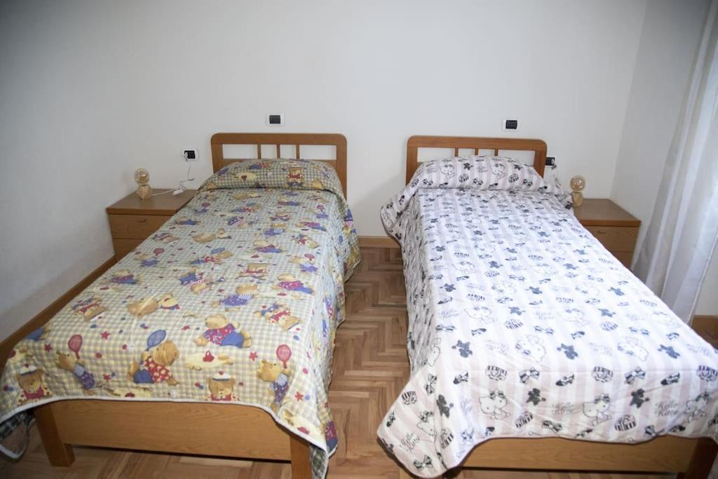 House Storile Apartment Сондало Екстериор снимка